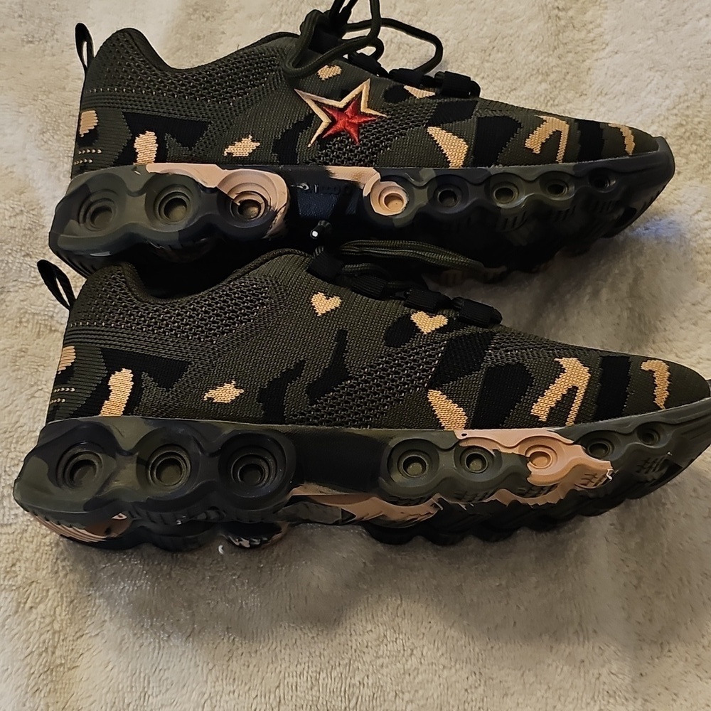 NEW Women's Camouflage Lace Up Mesh Upper Outdoor Sneakers Army Green 6.5 - Picture 9 of 12